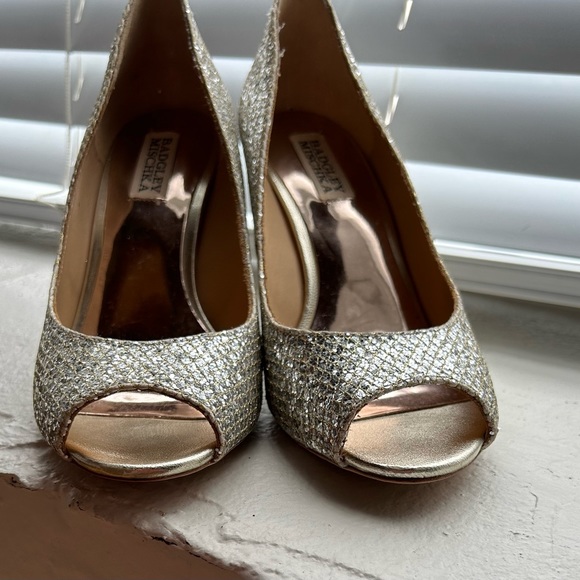 Badgley Mischka Awake Gold Glitter Wedge Peep Toe - Picture 4 of 10